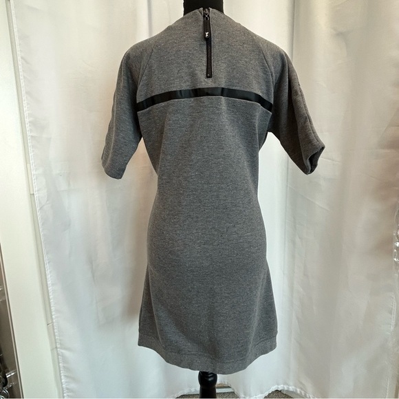 TRIPLE Five Soul heather gray tie front sweatshirt sweater dress Sz L - Picture 4 of 14